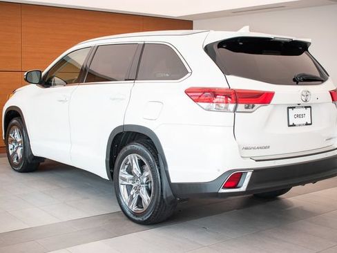 Used 2019 Toyota Highlander Limited AWD/4WD image 8