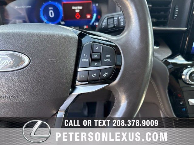 Used 2023 Ford Explorer Platinum w/ Technology Package AWD/4WD image 30
