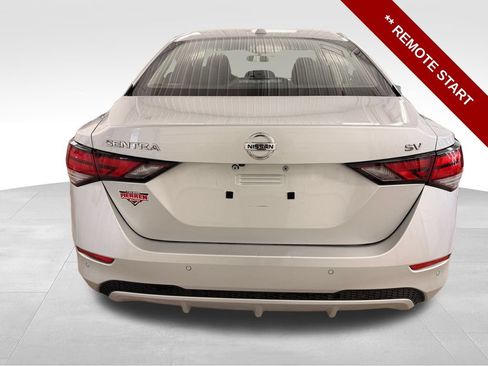Used 2021 Nissan Sentra SV FWD image 4