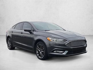 Used 2017 Ford Fusion SE w/ Equipment Group 201A video 3