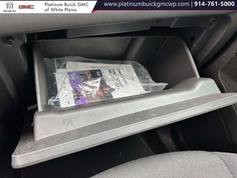 Used 2021 Chevrolet Equinox LT image 27