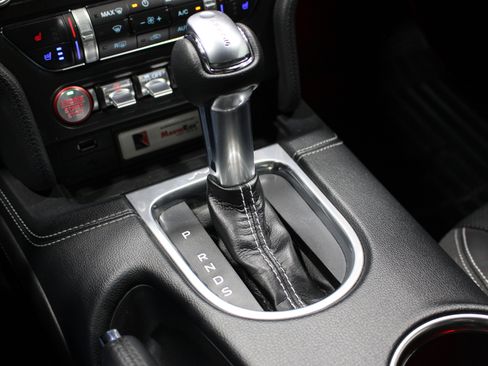 Used 2022 Ford Mustang GT Premium w/ GT Performance Package image 19