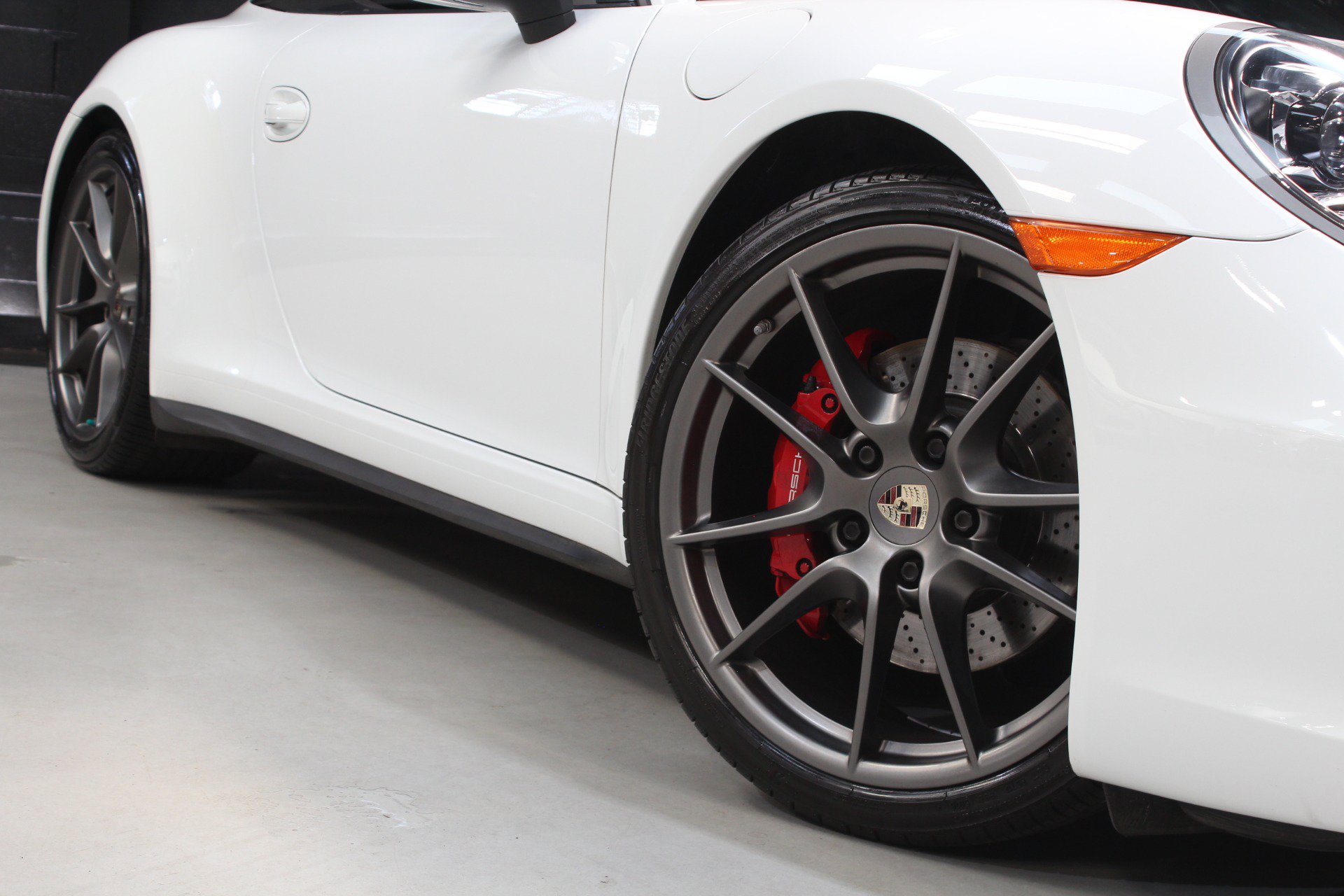 Used 2013 Porsche 911 Carrera 4S AWD/4WD image 13