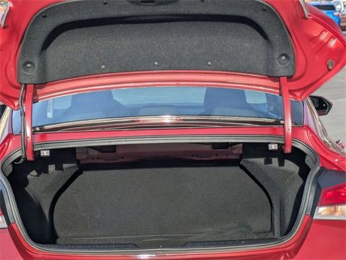 Certified 2023 Hyundai Elantra SEL image 32