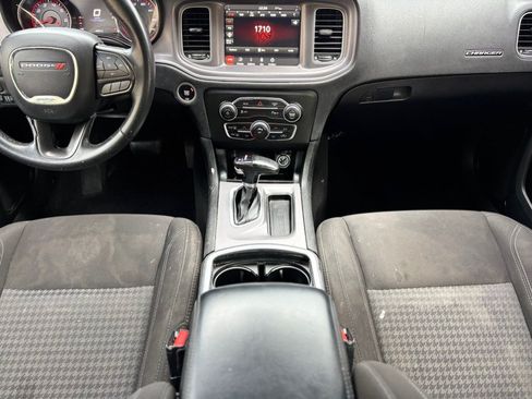 Used 2023 Dodge Charger SXT RWD image 25