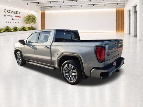 Used 2024 GMC Sierra 1500 Denali AWD/4WD image 11