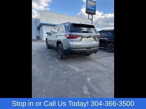 Used 2023 Chevrolet Traverse RS w/ LPO, Floor Liner Package AWD/4WD image 7