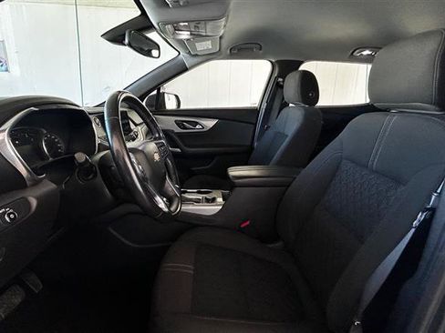 Used 2020 Chevrolet Blazer LT image 15