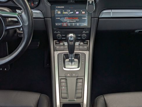 Used 2017 Porsche 911 Carrera image 22