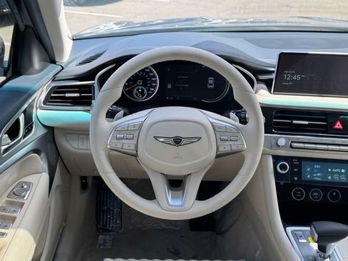 New 2026 Genesis G70 2.5T Prestige image 10