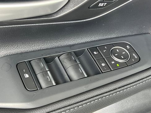 New 2026 Toyota Grand Highlander Nightshade image 11