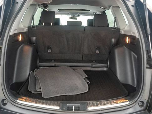 Used 2018 Honda CR-V EX image 11