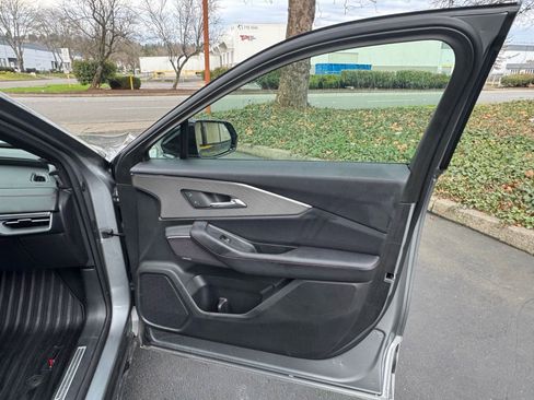 Used 2024 Acura ZDX A-Spec image 17