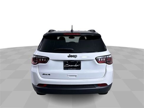 Used 2024 Jeep Compass Latitude w/ Convenience Group image 7