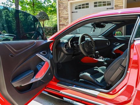 Used 2022 Chevrolet Camaro SS RWD image 58