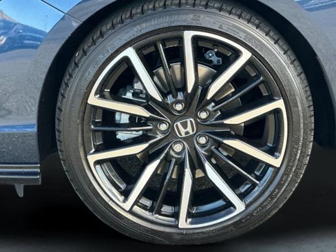 Used 2025 Honda Accord Touring image 24