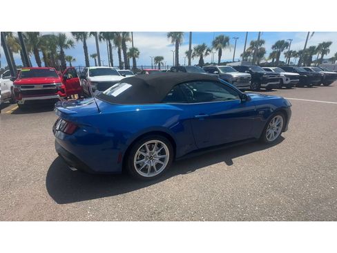 Used 2024 Ford Mustang GT Premium RWD image 2