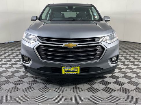Used 2018 Chevrolet Traverse LT AWD/4WD image 3