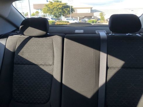 Used 2020 Kia Rio S image 5