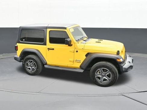 Used 2019 Jeep Wrangler Sport AWD/4WD image 65
