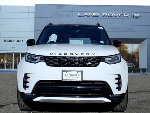 Certified 2023 Land Rover Discovery S R-Dynamic image 8