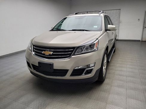 Used 2017 Chevrolet Traverse LT w/ Style and Technology Package image 15