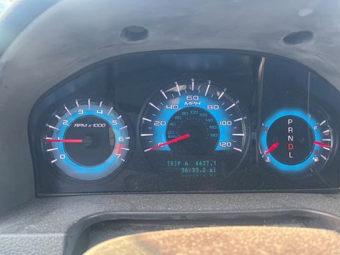 Used 2011 Ford Fusion SEL w/ 302A Rapid Spec Order Code image 31