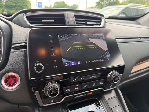 Used 2022 Honda CR-V Touring image 16