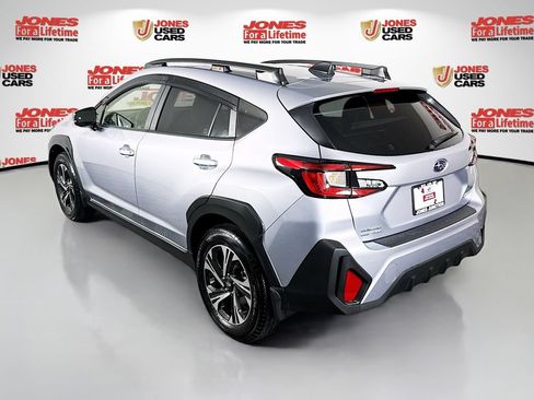 Used 2025 Subaru Crosstrek 2.5i Premium AWD/4WD image 2
