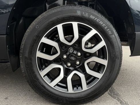 Used 2023 Ford Maverick Lariat image 47