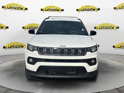 Used 2023 Jeep Compass Latitude AWD/4WD image 8