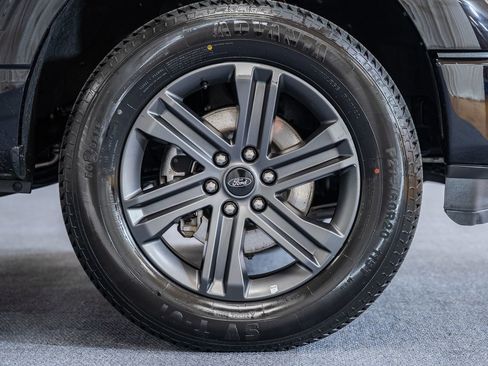 Certified 2023 Ford F150 Lariat w/ Equipment Group 502A High image 22