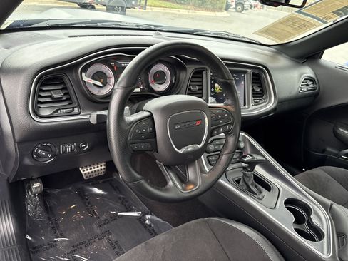 Used 2018 Dodge Challenger T/A image 20