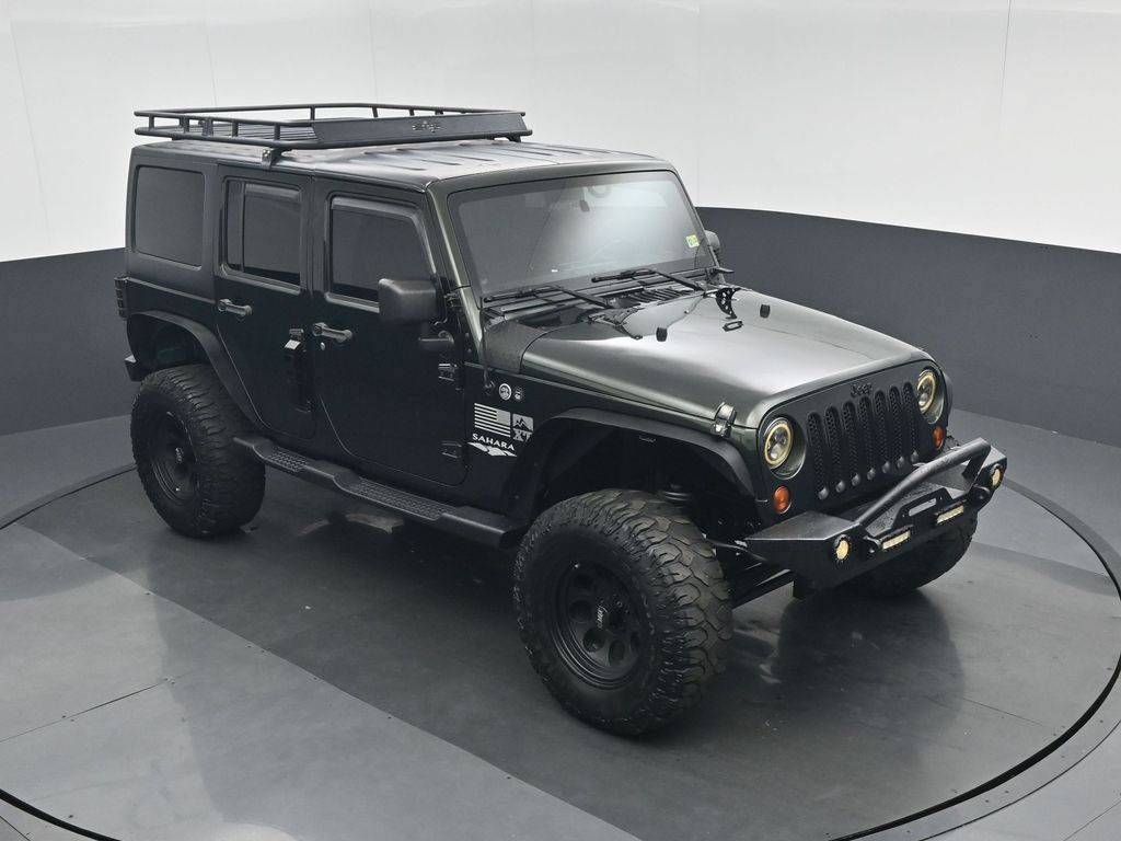 Used 2012 Jeep Wrangler Unlimited Sahara AWD/4WD image 41