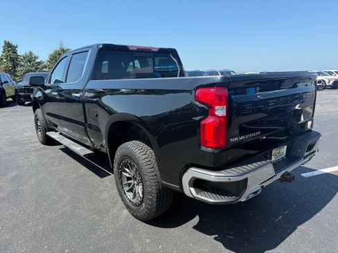 Used 2021 Chevrolet Silverado 1500 LTZ AWD/4WD image 3