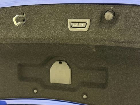 Used 2025 BMW M4 Competition image 77