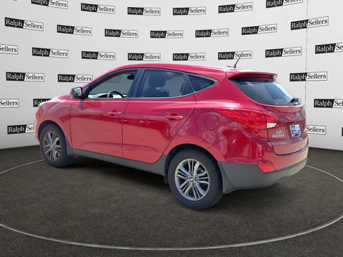 Used 2015 Hyundai Tucson GLS w/ Option Group 02 FWD image 4