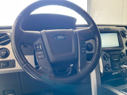 Used 2014 Ford F150 FX4 w/ Equipment Group 402A Luxury AWD/4WD image 14