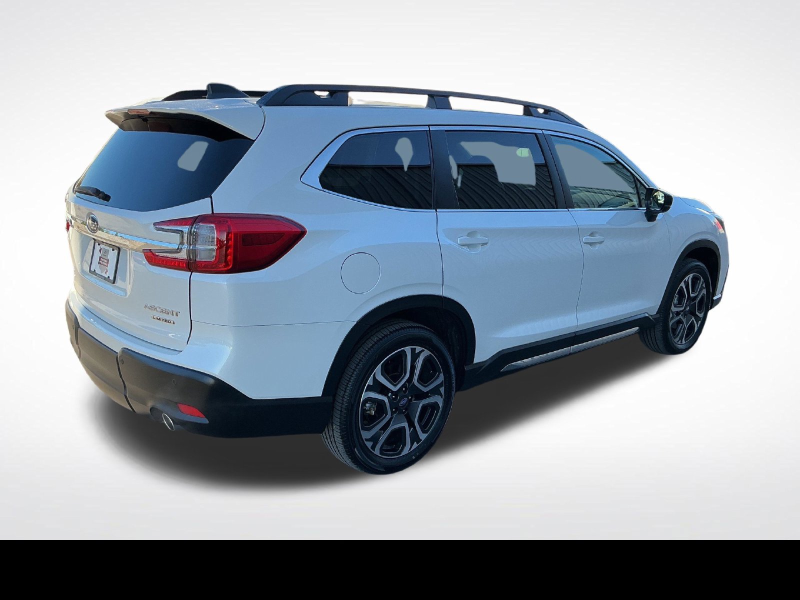 Certified 2026 Subaru Ascent Limited AWD/4WD image 5