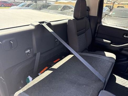 Certified 2024 Nissan Frontier SV w/ Technology Package RWD image 20