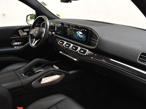 Used 2021 Mercedes-Benz GLE 350 4MATIC image 21