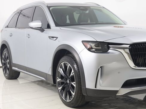 Used 2024 MAZDA CX-90 Plug-In Hybrid w/ Premium Pkg image 44