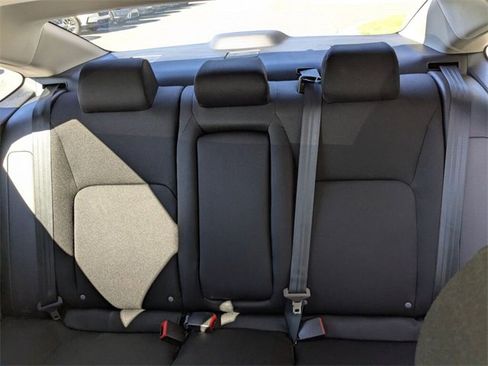 Certified 2024 Honda Civic EX image 28