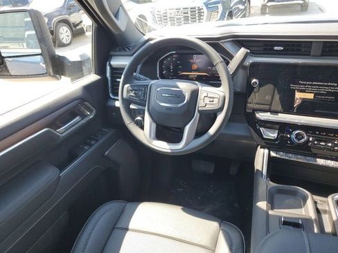 New 2026 GMC Sierra 2500 Denali w/ Denali Reserve Package AWD/4WD image 14