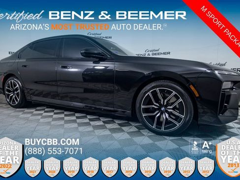 Used 2023 BMW 760i xDrive w/ Executive Package AWD/4WD image 1