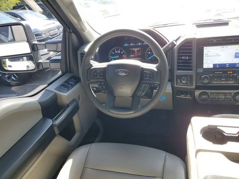 Used 2022 Ford F250 XL w/ Power Equipment Group AWD/4WD image 13