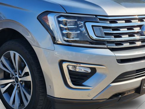 Used 2021 Ford Expedition Max Limited AWD/4WD image 39