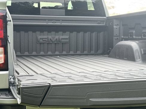New 2026 GMC Sierra 1500 Elevation AWD/4WD image 11