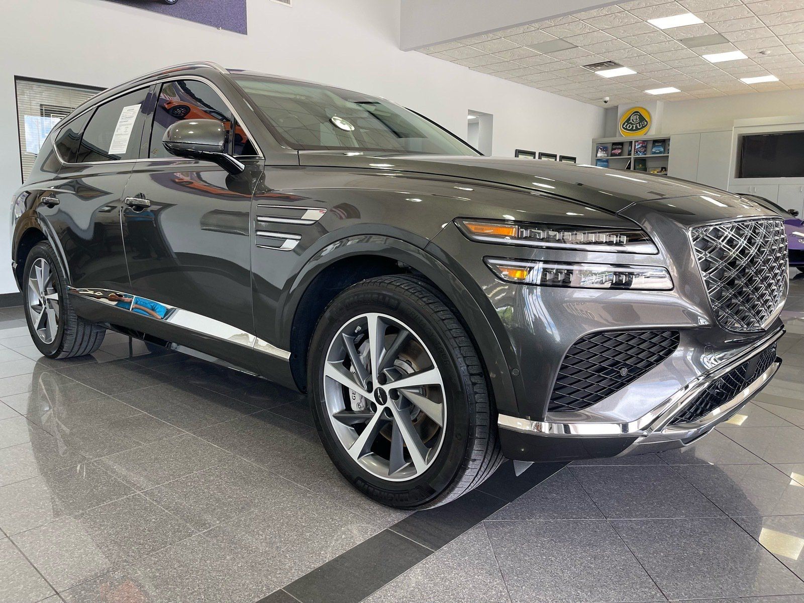 Used 2025 Genesis GV80 2.5T Advanced AWD/4WD image 7