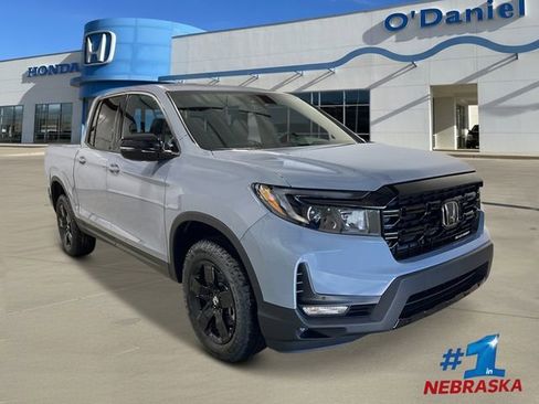 New 2026 Honda Ridgeline Black Edition image 9